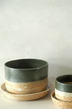 Nina Frigg medium no. 2